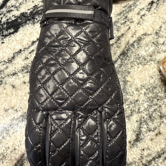 Winter boot and glove bundle! Two for one! Size 11 and gloves M-L. Waterproof! - Picture 3 of 11